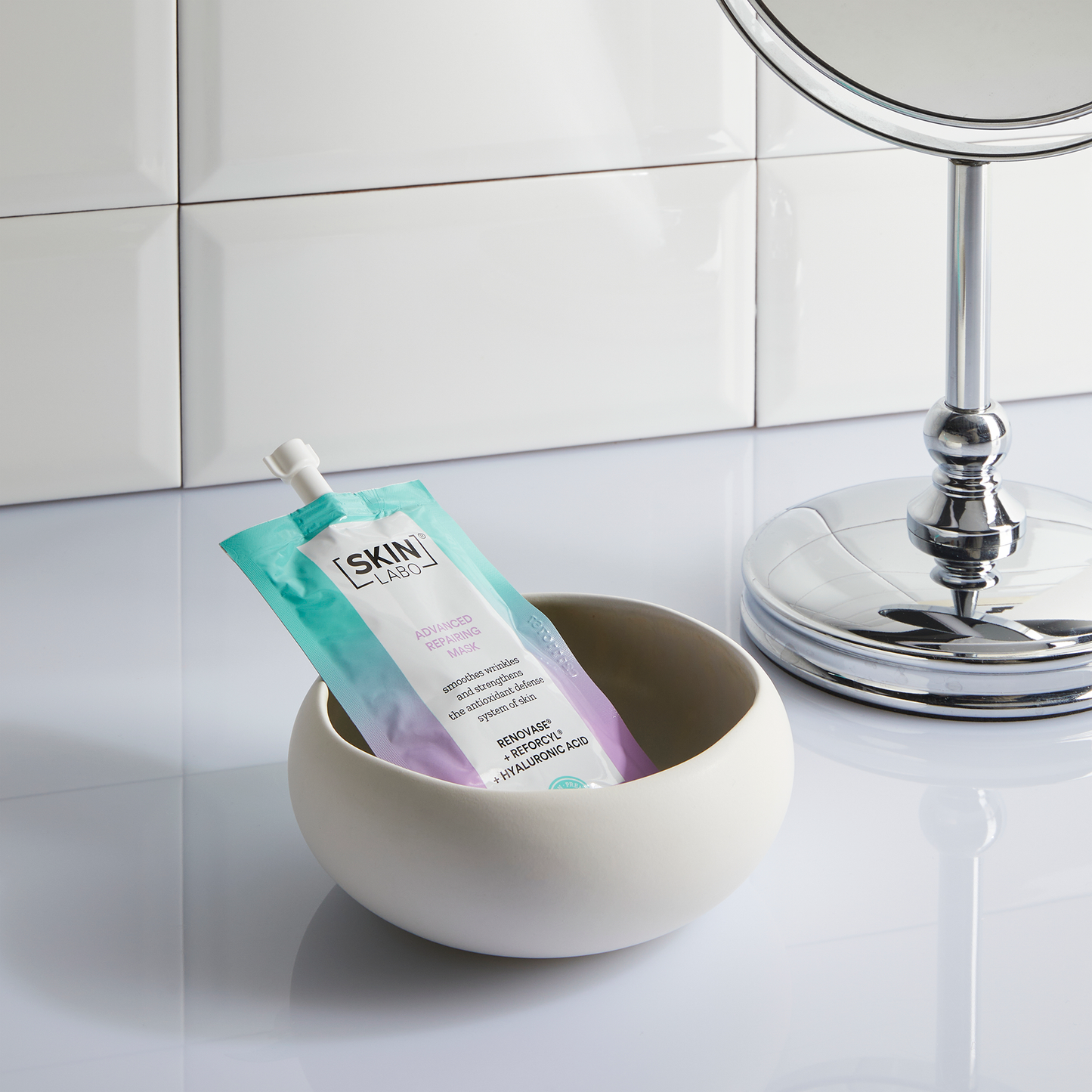 MASQUE RESTRUCTURANT ADVANCED REPAIRING